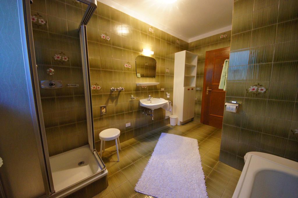 Ciasa Complojer Apartment La Valle Exterior foto